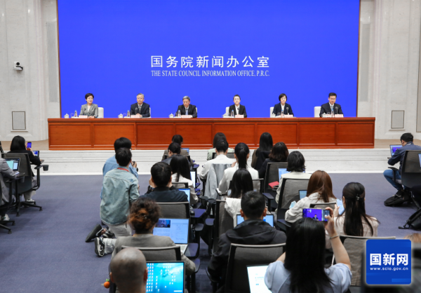 线上配资门户网 国家发改委：支持民企参与“两重”“两新”，今年在交通、能源、水利等重点领域推出3万亿优质项目！
